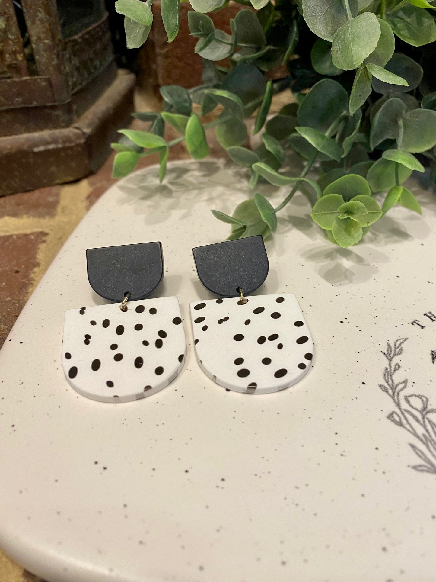 Black and White Spots